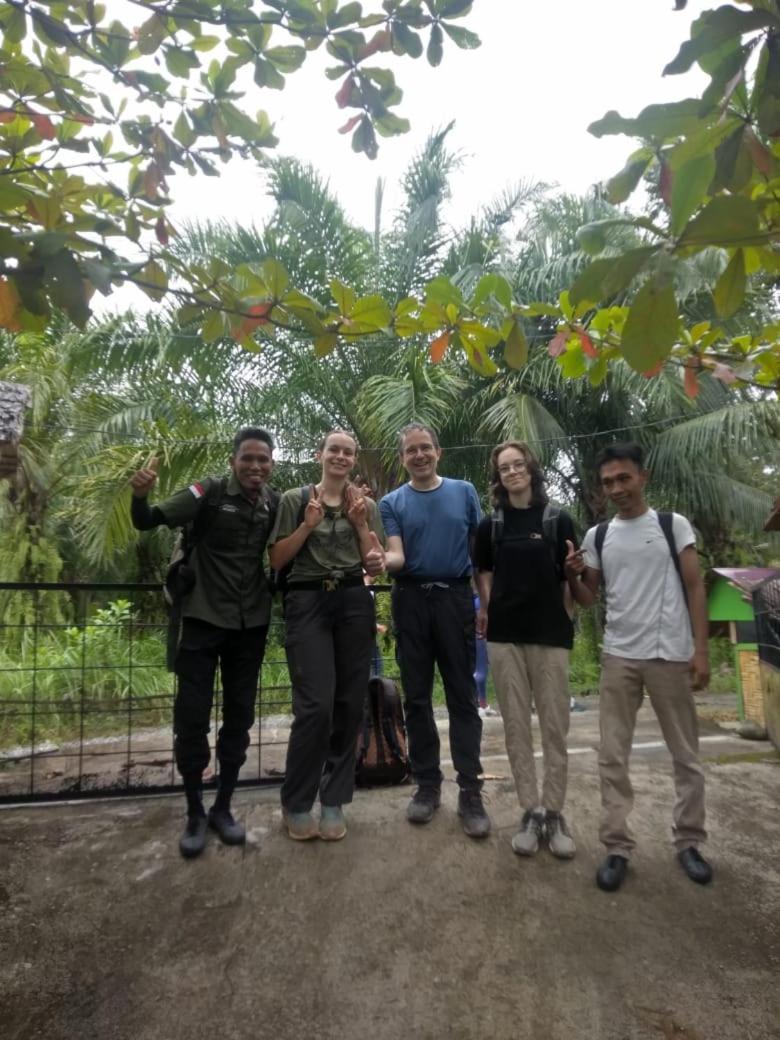 Magpie Homestay & Jungle Trekking Especially For Guest Trekking With Us Bukit Lawang Eksteriør bilde