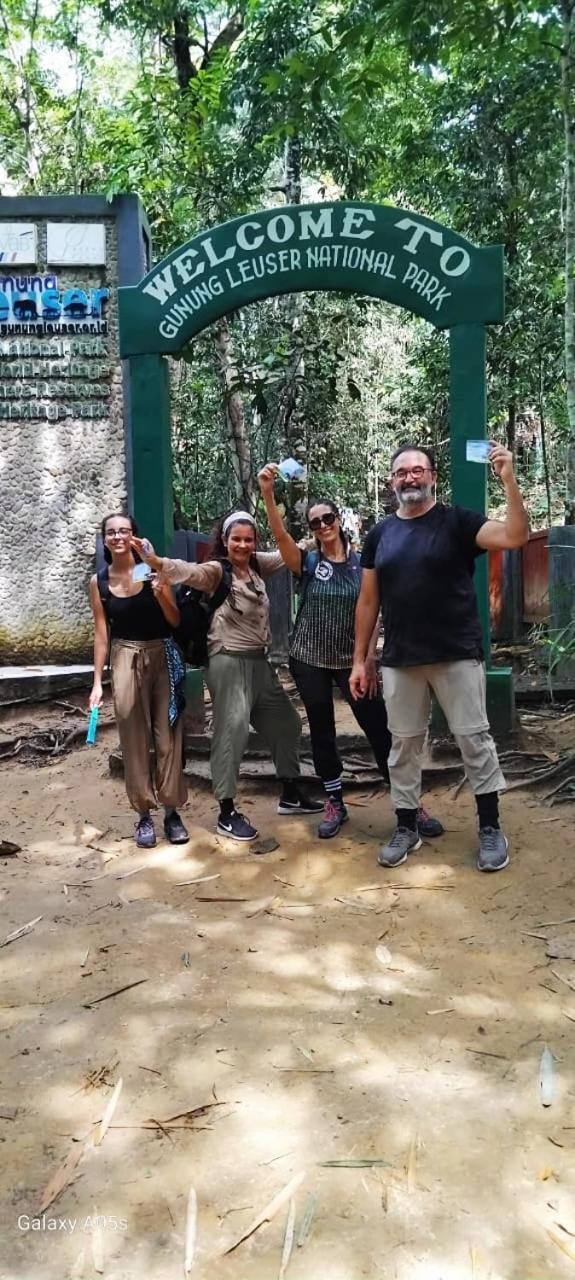 Magpie Homestay & Jungle Trekking Especially For Guest Trekking With Us Bukit Lawang Eksteriør bilde